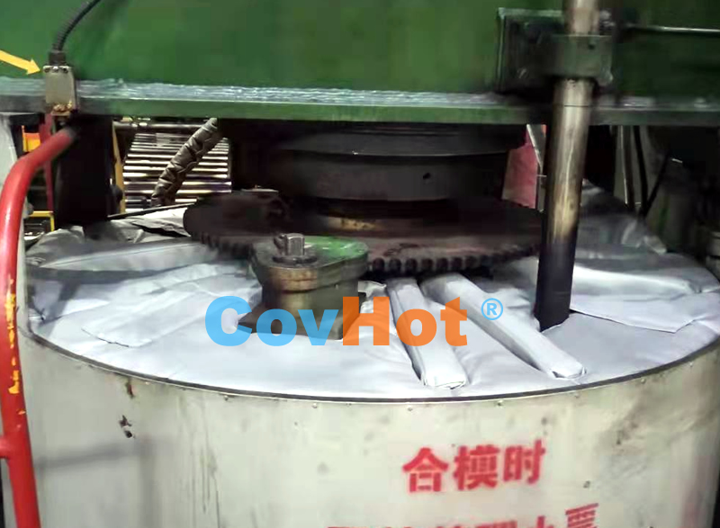 硫化機安裝可拆卸保溫套的重要性